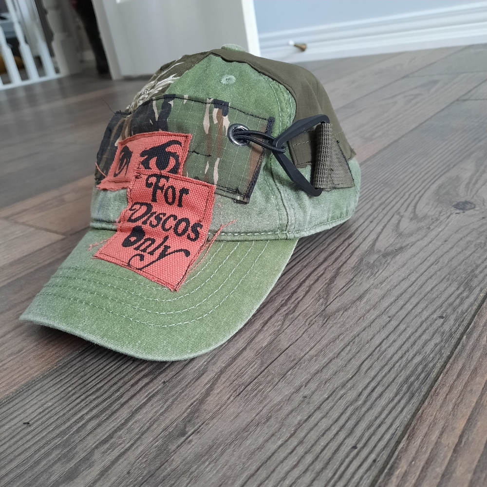 (SOLD)1 of 1 Green Tactical Cap by 𝙎𝙖𝙞𝙣𝙩 𝙔𝙖𝙢𝙨🧞 - Picture 4 of 5